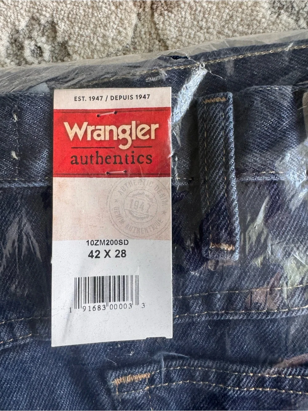 NWT Wrangler Authentics Relaxed Fit Dark Wash Jeans 42x28 NWT
